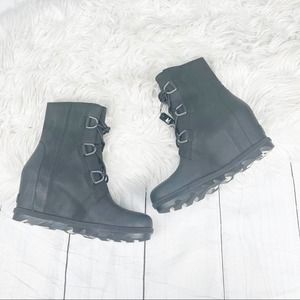 sorel joan of arctic ii wedge bootie